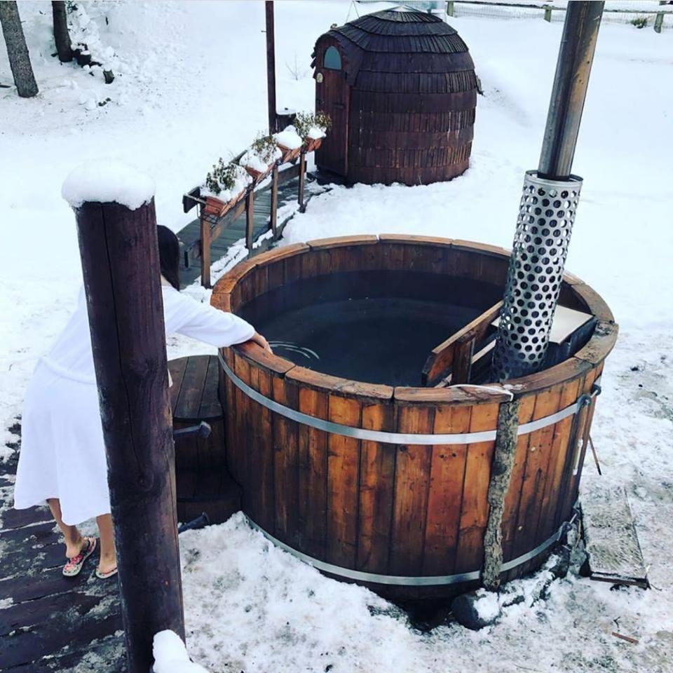 拉塔纳德洛索甘尼酒店 蓬泰迪莱尼奥 外观 照片